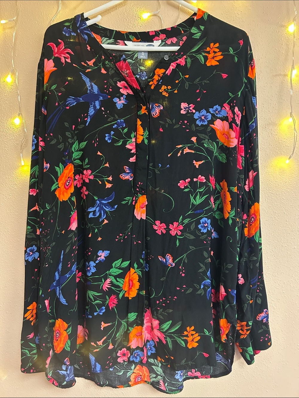 Old Navy The Tunic Shirt Black Floral Button-Up Shirt with Vibrant Blooms XL